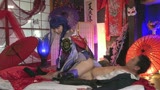 またがって腰を振る巨乳コスプレイヤー騎乗位 4時間1