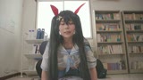 またがって腰を振る巨乳コスプレイヤー騎乗位 4時間32