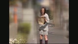 街角素人お嬢さんの恥じらい オッパイをコピーして見〜せて！21