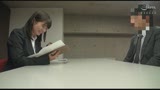 新人女性社員が面接官0020