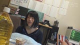 人妻NTR　酔いつぶれた旦那さんのすぐ側で奥さんを寝取る01　さやか 35歳18