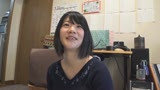 人妻NTR　酔いつぶれた旦那さんのすぐ側で奥さんを寝取る01　さやか 35歳3