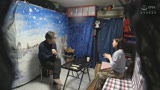 自分の部屋に泊まることになった妻の女友達 ｢人妻麻里子さん(仮名)三十五歳｣に当然のように手を出してしまうワタシ(26)5