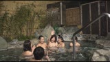 「『おばさんを興奮させてどうするの？』温泉旅館でヤりまくりＳＰＥＣＩＡＬ 王様ゲームで勃起した青年チ○ポを押しつけられたおばさん妻は嫌がりながらも本当はママ友に自慢したい」VOL.224