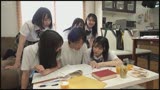 テスト前に泊まり込みで勉強会をする妹とそのお友達。勉強に集中するあまりの油断しまくり純白パンチラと、部屋中に充満する10代の甘酸っぱい香りで、僕のチ●ポは我慢の限界を迎える！0
