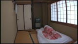 無言侵入　一人で宿泊している女の部屋に忍び込み・・・28