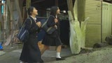 野ション女子○生連鎖開脚拘束おしっこ噴射３　泉りおん　皆月ひかる　由良かな0