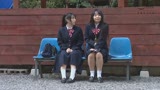 野ション女子○生連鎖開脚拘束おしっこ噴射３　泉りおん　皆月ひかる　由良かな15