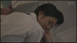 夜勤中に居眠りしている看護師を夜這いしちゃった俺72