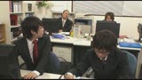 中途採用で入社してきた若い女子社員に「我が社恒例の新人歓迎会の行事だよ」と社内王様ゲーム   ノリで断り切れない新人女子社員にインチキ王様ゲームで羞恥プレイ！13