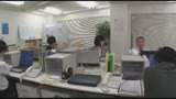 ソソる黒パンスト発情女子社員！！ブラック企業に途中入社した女子社員が仕事のミス連発でストリップの罰ゲーム！最初は渋々脱いでいたが･･･みんなに全裸を見られると女子社員は段々と興奮してきて･･･29