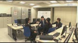 中途採用で入社してきた若いソソる女子社員に「我が社恒例の新人歓迎会の行事だよ」と社内野球拳　ノリで断り切れないソソる女子社員にインチキ野球拳で羞恥プレイ！27