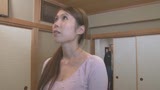 色白で美しい新妻のカラダに我慢できない義父は根本まで挿入した21