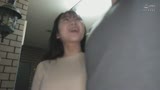 隣の部屋の枯れ専巨乳JDがおじさんの僕に巨乳を押し付けて笑顔で誘惑してくる　愛瀬ゆうり0