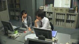 残業中の人妻熟女OLと二人っきりの淫猥オフィスセックス!!「皆に言わないで、今日だけの二人だけの秘密・・・」〜人気の去ったオフィスに漏れる熟女の甘い吐息〜28