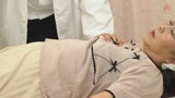 熟女患者を昏〇診察 〜とある病院で行われている卑猥な悪徳診療の一部始終〜15