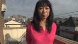 ゆり 53歳　整った顔立ちの五十路妻3