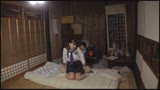 父に犯され続ける娘の近〇相姦偏愛映像32