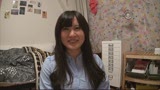 ターゲットはTVで「お洒落な街の美人店員さん」として紹介されネットで可愛いと評判になった女の子。カフェの看板娘のウブなセックスを撮影して勝手にAV発売しちゃいました！26