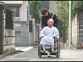おじいちゃーん!禁欲禁断の悦び 孫に任せた性介護 小日向しおり17
