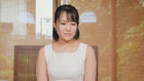 腋毛美人妻が見せるバンザイ中出しセックス！！小沢鈴音さん30歳、初めてのAV出4