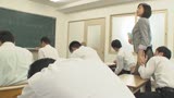 声が出せない絶頂授業で10倍濡れる人妻教師 福田由貴 56歳23