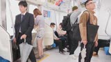 人妻痴漢電車〜さわられた五十路母〜　翔田千里5