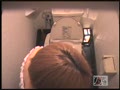 パスタ専門店のマネージャーが故障したトイレで排便する様子と焦っている様子を盗撮した後に便器に残されたオシッコウンコも撮影した映像4