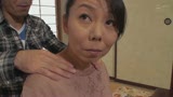 AV出演に応募した熟女さんと応募してきた男性さんどちらも応募同士のAV撮影！ぎこちない展開が本気度を示す⁉マ〇コを疼かせ刺激的なSEXを味わう11