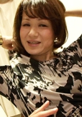 珍しい親子同伴の同窓会で憧れだった男子の息子とホテルでイキまくり！