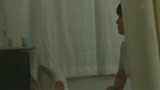 入院中、看護師に眠れないから少し話相手になってくれと…！夜勤の看護師さんは欲求不満で性欲を持て余している6
