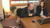 旦那は海外出張中の熟女さんと燃えるような熱い性交！エロスが滲みでるご近所の禁断性交！1