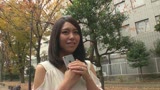 街行く綺麗な若妻さんに突撃インタビュー！撮影後の若いADの巨チンが気になり遂にパクリ！激ピスに本能丸出しの絶頂SEX！2