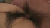 バスタオル１枚で布団に潜り込む抑えられない熟女の淫乱性癖！37