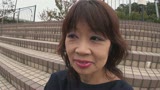 大阪生まれのチャキチャキ熟女が久々のSEXに心躍らせAV出演！AV男優相手に本気の快楽生中出しSEX2