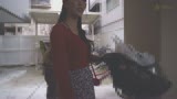 スーパーの買い物帰りの奥様にローカル番組のアンケートとロケ車に誘い謝礼をチラつかせて嵌め撮りSEX！0