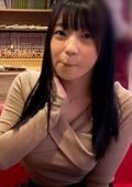服の上からでもわかる見事な巨乳美女と個撮テイでラブホに誘い美乳を堪能してハメ撮りSEX！