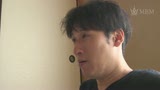 娘夫婦の夜の営みを見てオナニーに耽る義母！若い勃起男根に欲求不満を抑えられない背徳SEX16