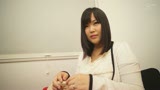 新婚ほやほや若妻さんに不倫体験をご提案！興味津々の若妻さんは不倫SEXに溺れ本能丸出しで快楽イキ！0