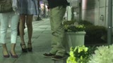 清楚なセレブ母娘をナンパして下着見せてください！変態お母さんと淫乱交尾！0