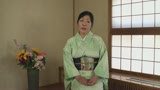 初撮り爆乳おばさん 初めて撮られる緊張感が一生に一度の快感を引き出す 爆乳を揺らす五十路熟女のぶっ飛び破廉恥性交！！ 厳選巨乳素人4時間8