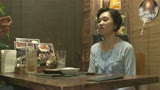 「おばさんを酔わせてどうするつもり？」若い男女で溢れ返る相席居酒屋で一人呑みしている熟女を狙い撃ちで口説いてお持ち帰り！寂しさと欲求不満が募った素人奥さんの乾いたカラダはよく濡れる！！VOL.520