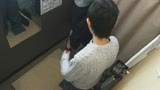 試着室で人妻店員にチ○ポ出して裾上げをお願いしたら0