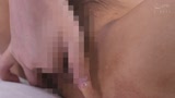 十年ぶりに再会した清楚だった同級生は色気漂う淫乱女に変貌していた！　花里アカリ28