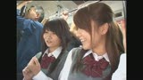 いつも一緒の女子校生2人組を同時痴漢でみせつけて感じさせろ！！14