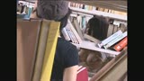 図書館で声も出せず糸引くほど愛液が溢れ出す敏感娘７3