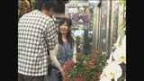 接客中に顔を紅潮させながら感じまくるバイト娘3　〜ケーキ屋、焼肉屋、花屋、弁当屋〜21