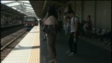 満員電車で痴漢されても拒み続ける可愛いハーフ女子校生を連続挿入で屈服させろ！8