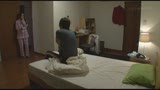 夫とのゴム付きＳＥＸでも隣の部屋まで喘ぎ声が聞こえる兄嫁に無理やり生ハメしたらイキまくって失神したのでそのまま中出し28