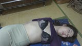 義姉のエロい肉体に発情してしまった弟は勃起を抑え切れず押し倒して…１８０分15